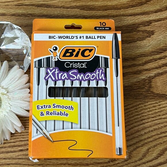 3× BIC Cristal Ballpoint Pens Medium 1.0 mm Black Ink 10 Packs (30 Total) - Picture 1 of 3
